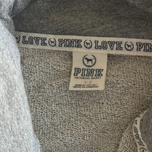 Victoria Secret Pink pullover sweatshirt - Picture 4 of 5